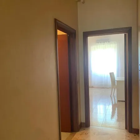 Porta Napoli 3*