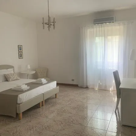 Porta Napoli 3* 莱切